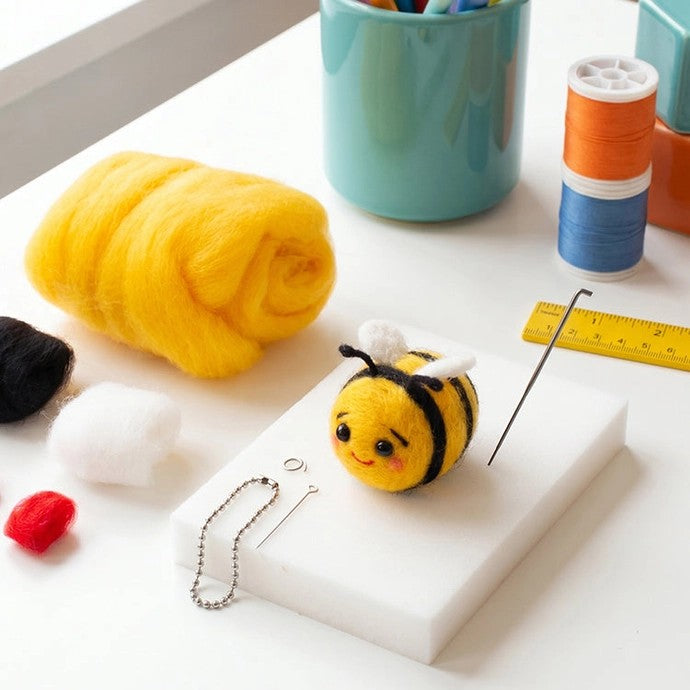 Bumble Bee Needle Felting Kit