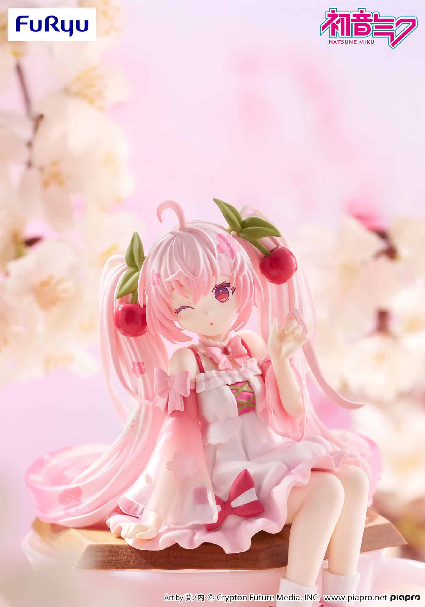 Hatsune Miku Noodle Stopper Figure Sakura Wink Version