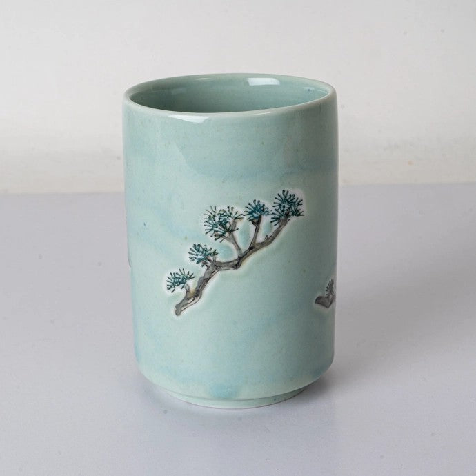Japanese Crane Yunomi Style Tea Cup Charcoal 10 oz
