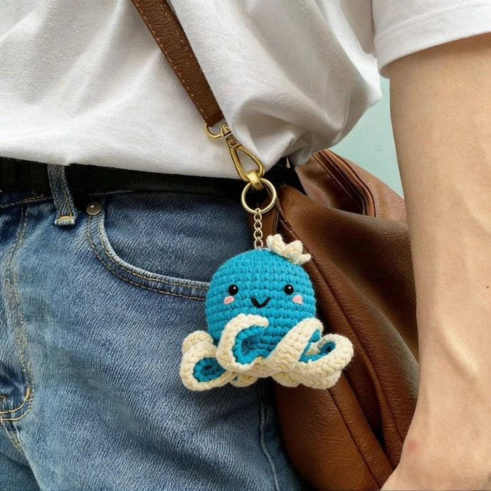 Ollie The Octopus Threadies Crochet Kit