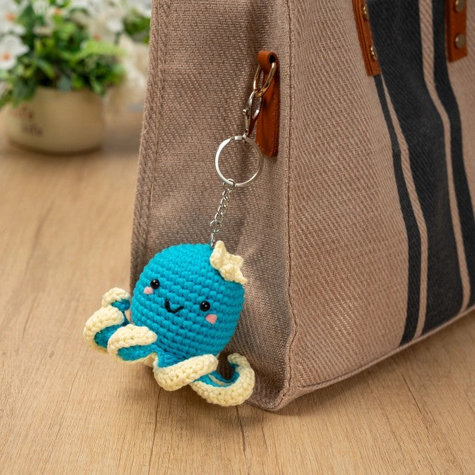 Ollie The Octopus Threadies Crochet Kit
