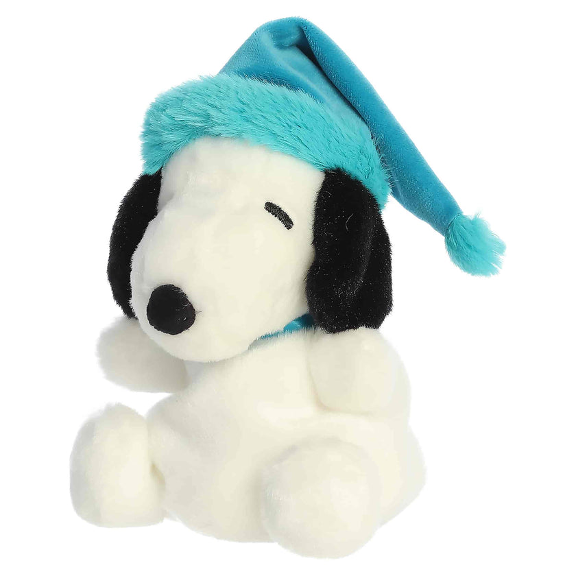Peanuts Snoopy Bundled Up Palm Pals Plush 5"