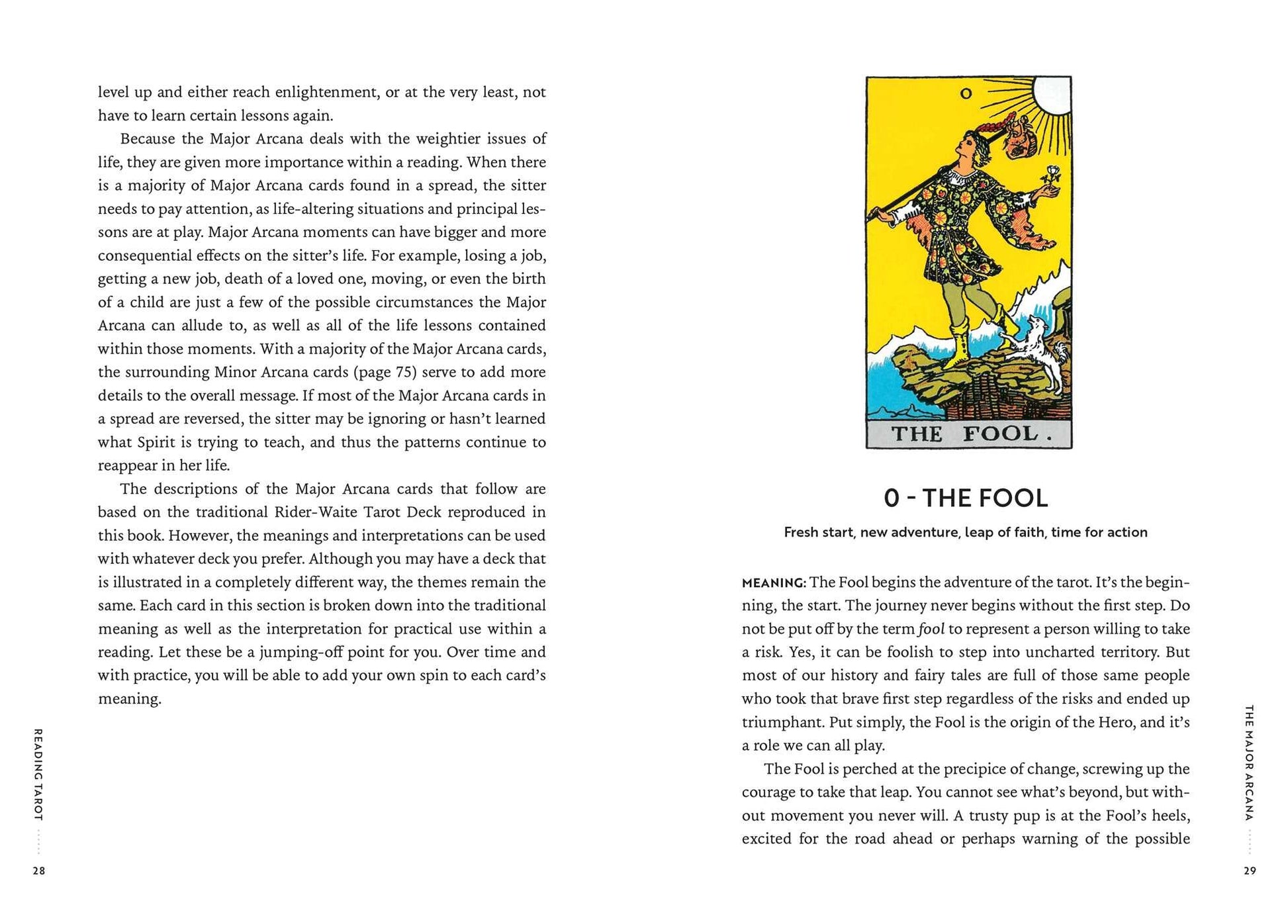 Reading Tarot Daily Divination Book