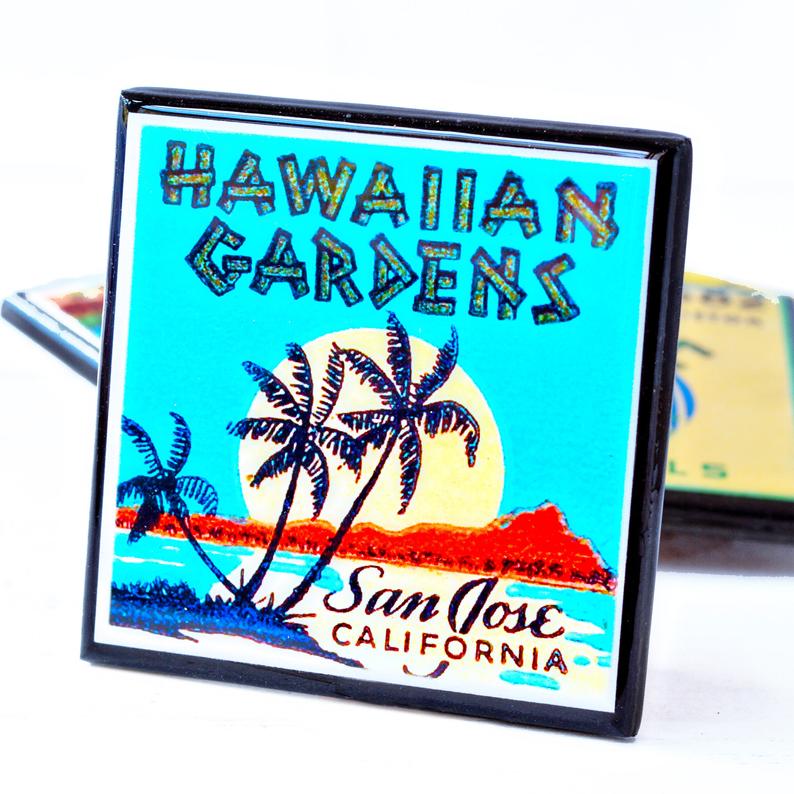 Tiki Room Vintage Coaster Set Of 4