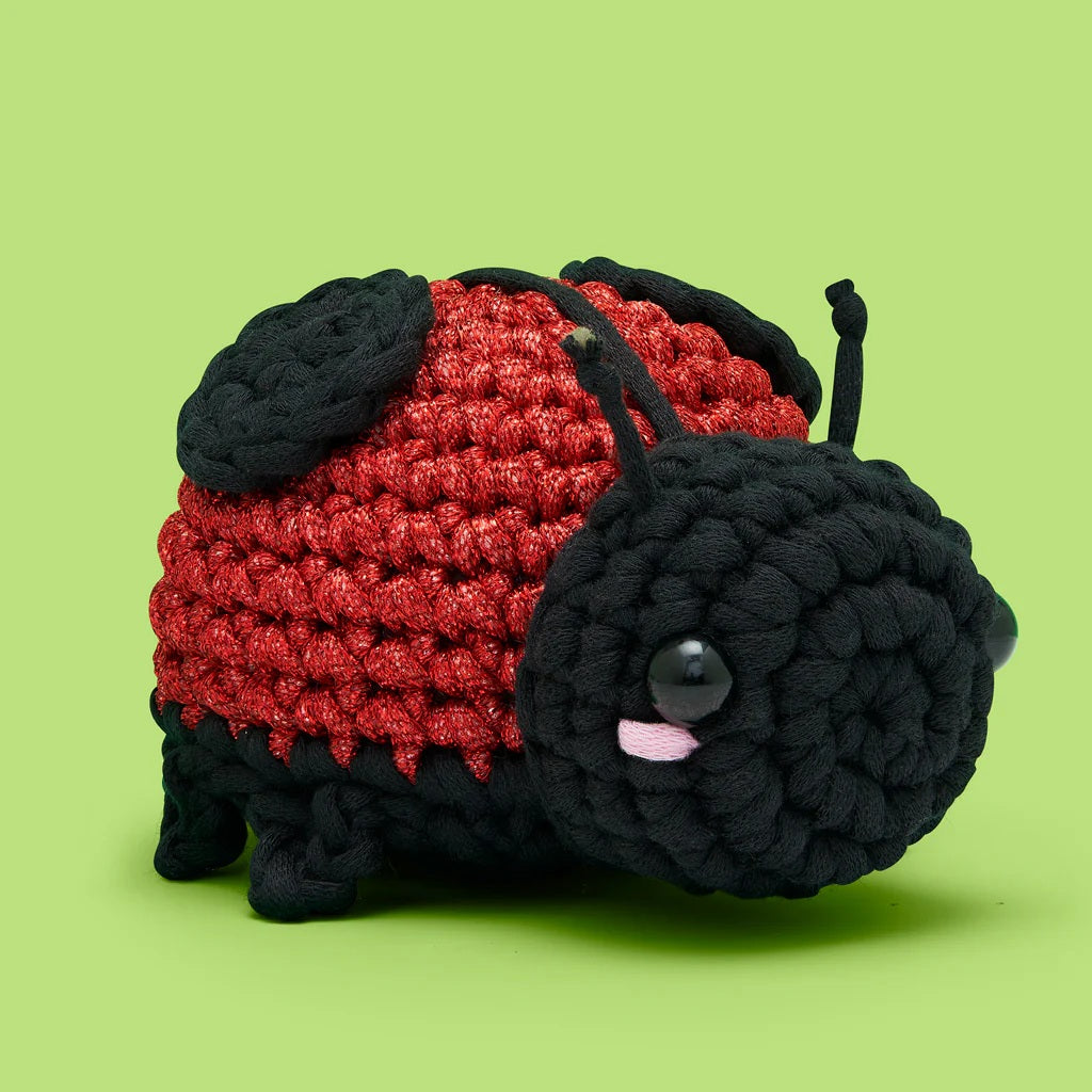 Woobles Iris The Ladybug Crochet Kit