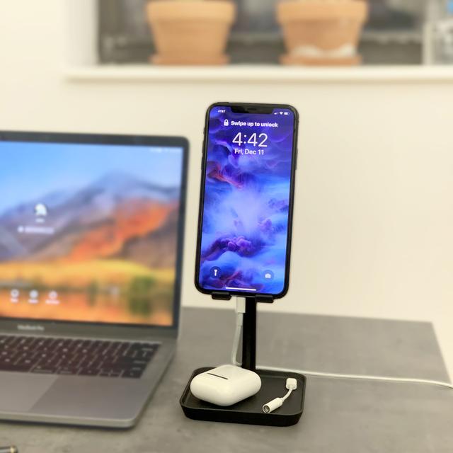 Perfect Phone Stand Adjustable
